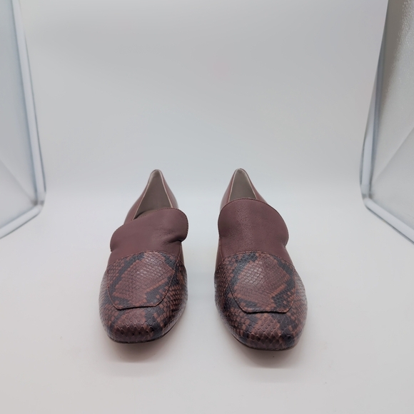 Louise Et Cie Sz 10 Burgundy Snake Toe Loafers with Gold Heel - Picture 3 of 10